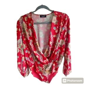 Zara Accessories Women's Small Red Floral Long‎ Sleeve V Neck Satin Bodysuit